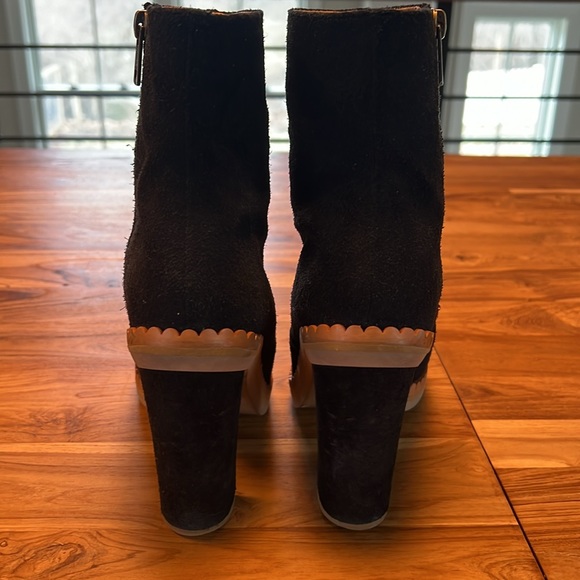 See by Chloe suede booties. Good condition - Picture 3 of 3